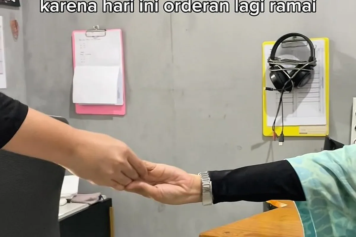 Jersey Custom Kalitidu untuk Tim Futsal Voli dan Basket